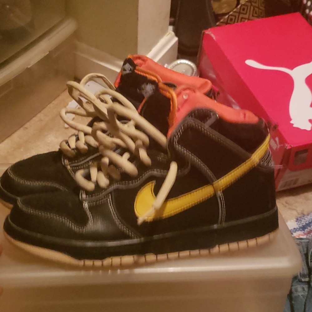 Shoes